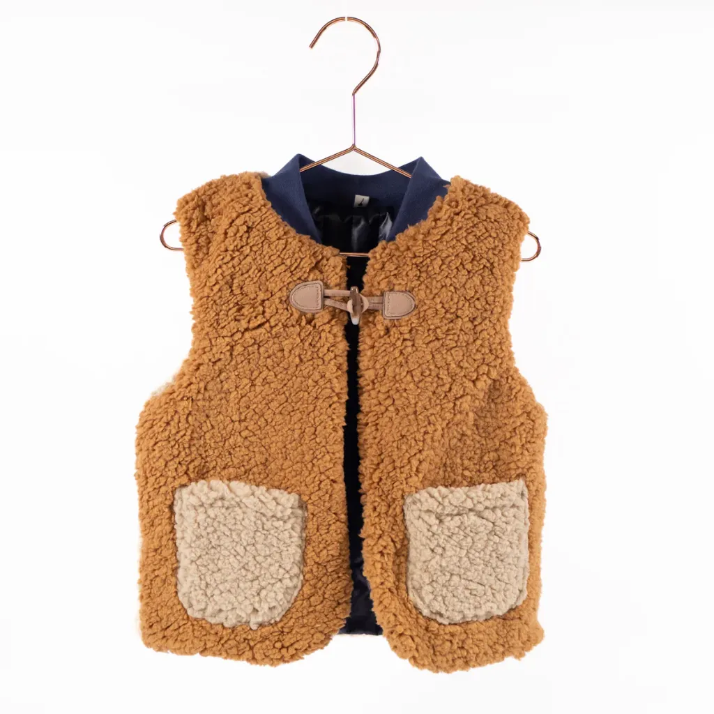 Ikatee - Patron Couture Enfant Gilet sans manches Mixte "Vienne Kids" du 3 au 12 ans 3.webp