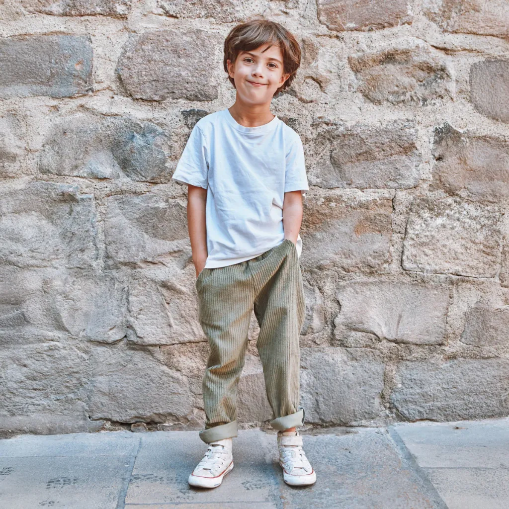Ikatee - Patron Couture Enfant Pantalon et Short "Dakar" du 3 au 12 ans 2.webp
