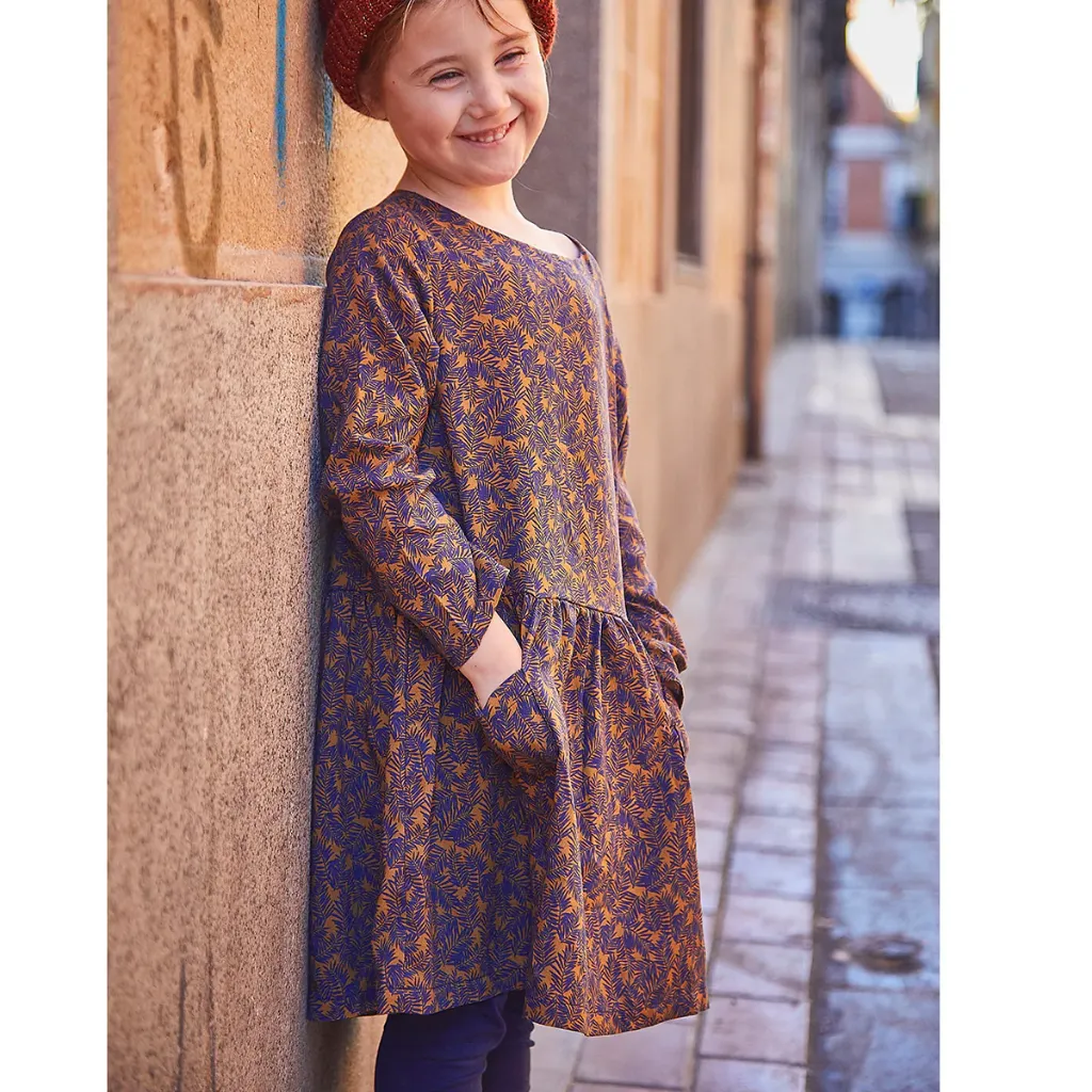 Ikatee - Patron Couture Enfant Robe "Helsinki Kids" du 3 au 12 ans 15.webp