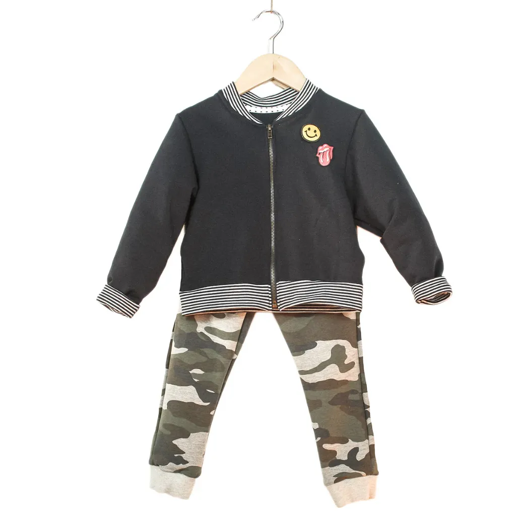 Ikatee - Patron Couture Enfant Pantalon et Jogging "Jim" du 3 au 12 ans 2.webp