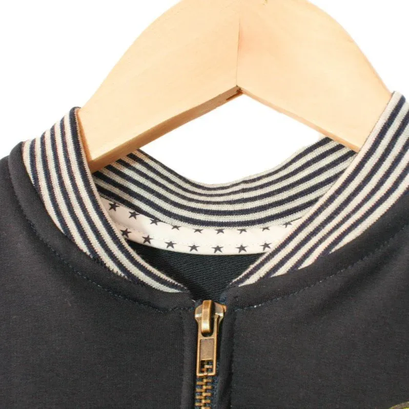 Ikatee - Patron Couture Enfant Sweat zippé et Bomber Mixte "Jules" du 3 au 12 ans 2.webp