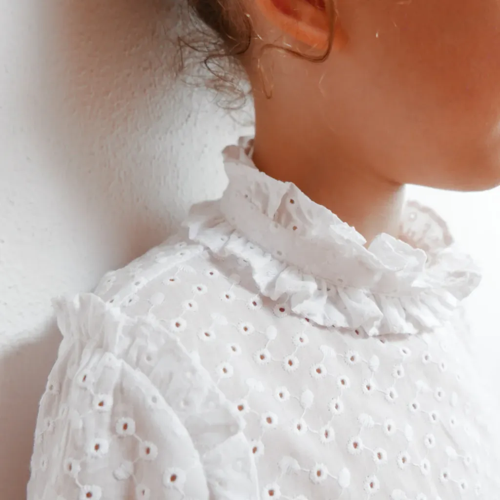 Ikatee - Patron Couture Enfant Blouse et Robe "Louise" du 3 au 12 ans 6.webp