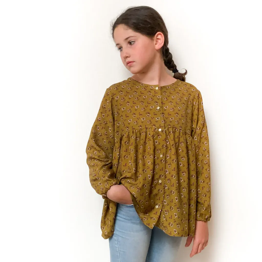 Ikatee - Patron Couture Enfant Blouse et Robe "Stockholm Kids" du 3 au 12 ans 7.webp