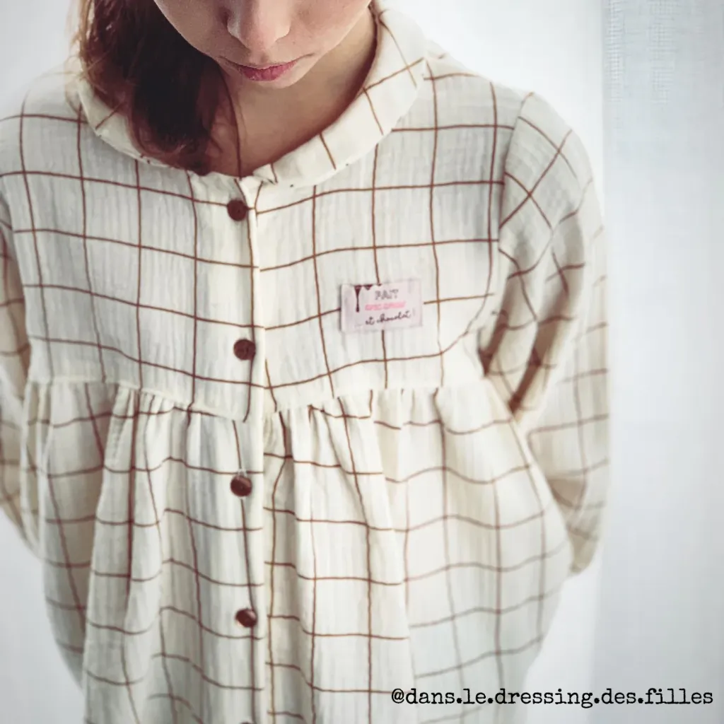 Ikatee - Patron Couture Enfant Blouse et Robe "Stockholm Kids" du 3 au 12 ans 4.webp