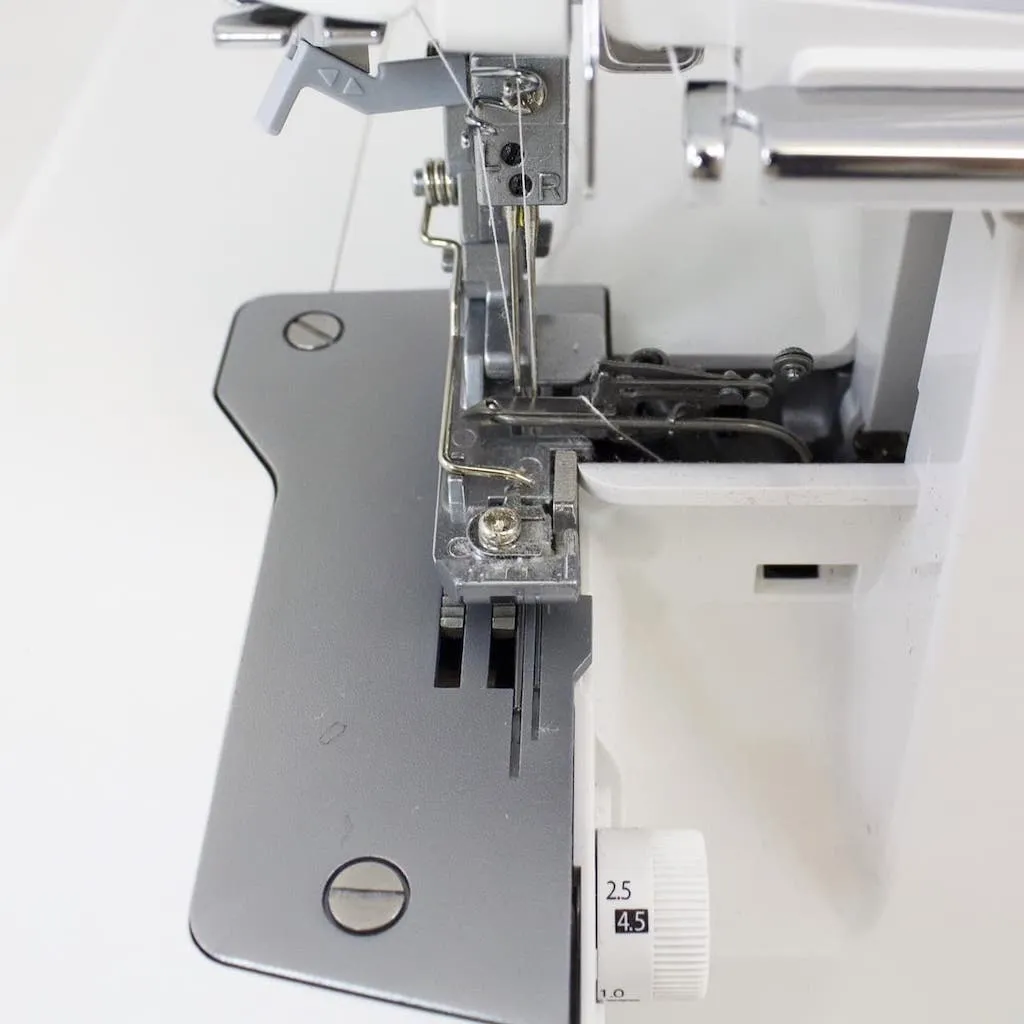 Surjeteuse-JUKI-MO-1000-7.webp
