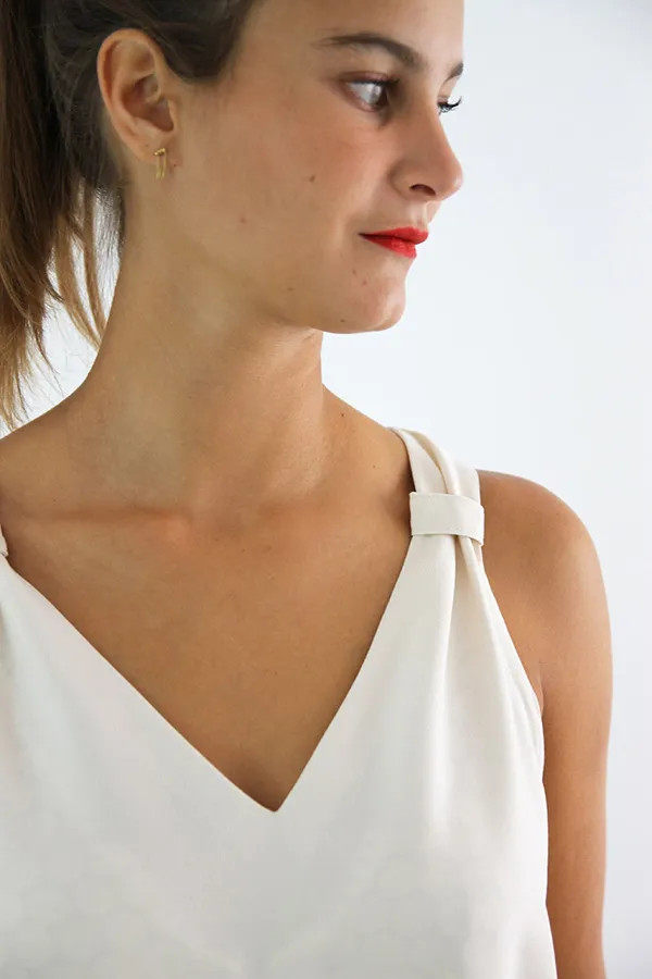 I Am Patterns "Gaïa" – Patron Couture Femme Haut Sans Manches du 36 au 46 4.webp