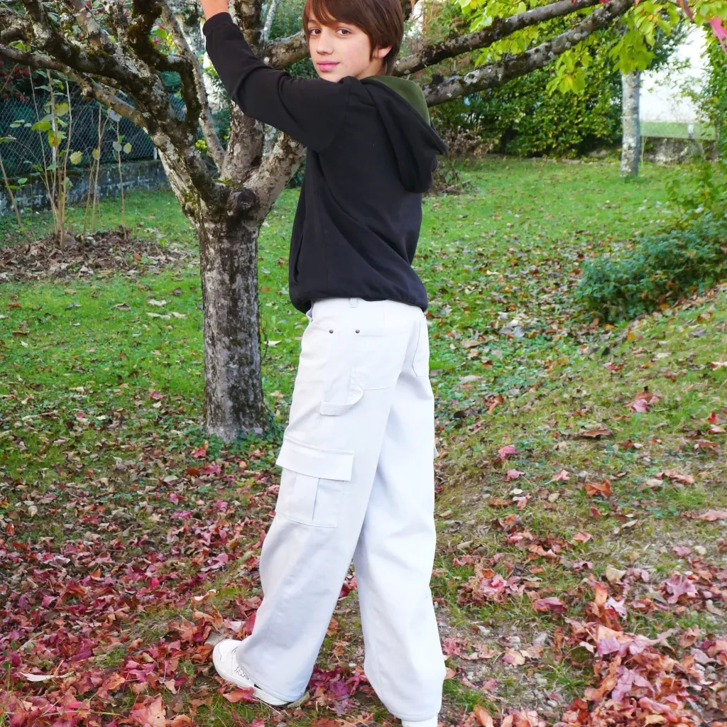 Petits D'om "Buffalo" – Patron Couture Enfant Jean, Bermuda ou Pantalon Cargo du 2 au 16 ans 11.webp