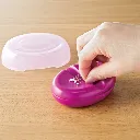 Clover – Pélote Aimantée Pour les Épingles Coloris Bordeaux 1.webp