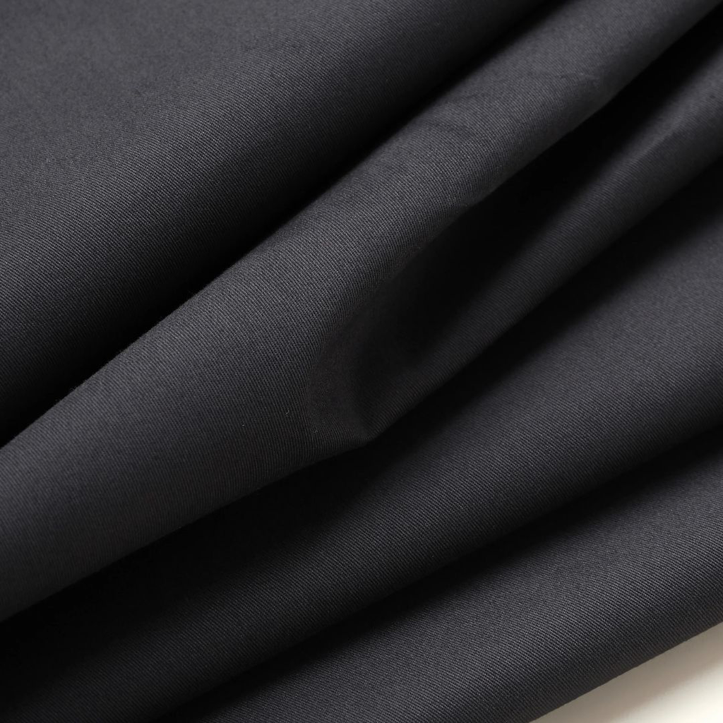 Atelier Brunette – Tissu Coton Chino  Deep Charcoal  2.webp