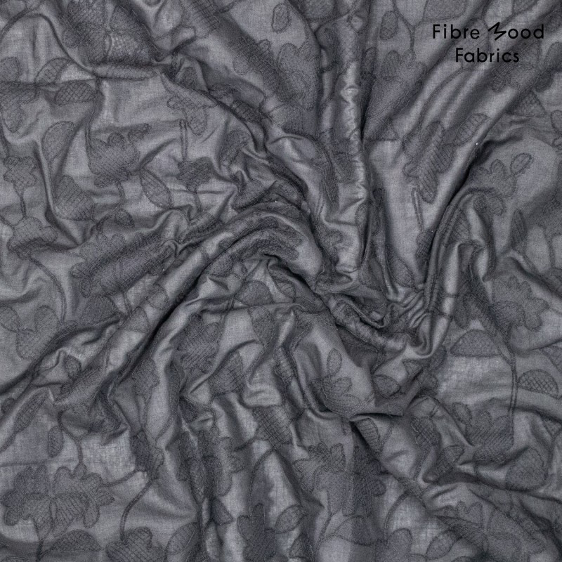 Fibre Mood – Tissu Coton Rebrodé Fleurs « Samira » Uni Noir  2.webp