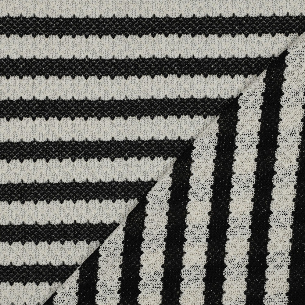 Sélection Coup de coudre – Tissu Maille Jacquard à Rayures Blanches et Noires avec Luréx 3.webp
