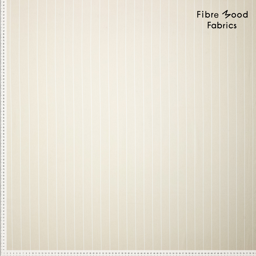 Fibre Mood - Tissu Popeline de Coton "Bryn" Imprimé Rayures Blanches sur le Fond Beige 4.webp