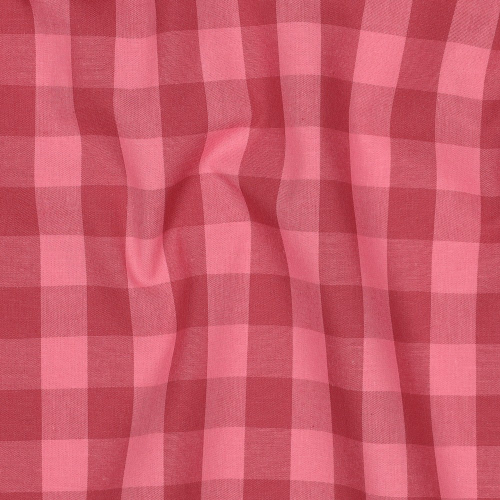 Poppy - Tissu Fil à Fil Carreaux Bordeaux et Rose 2.webp