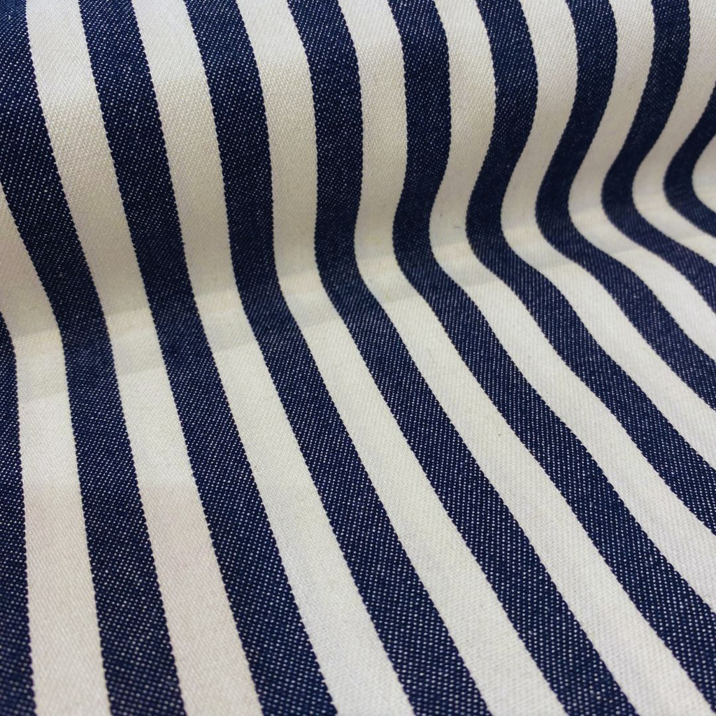 Sélection Coup de coudre – Tissu Denim de Coton Stretch Rayures Larges Bleu Marine 3.webp