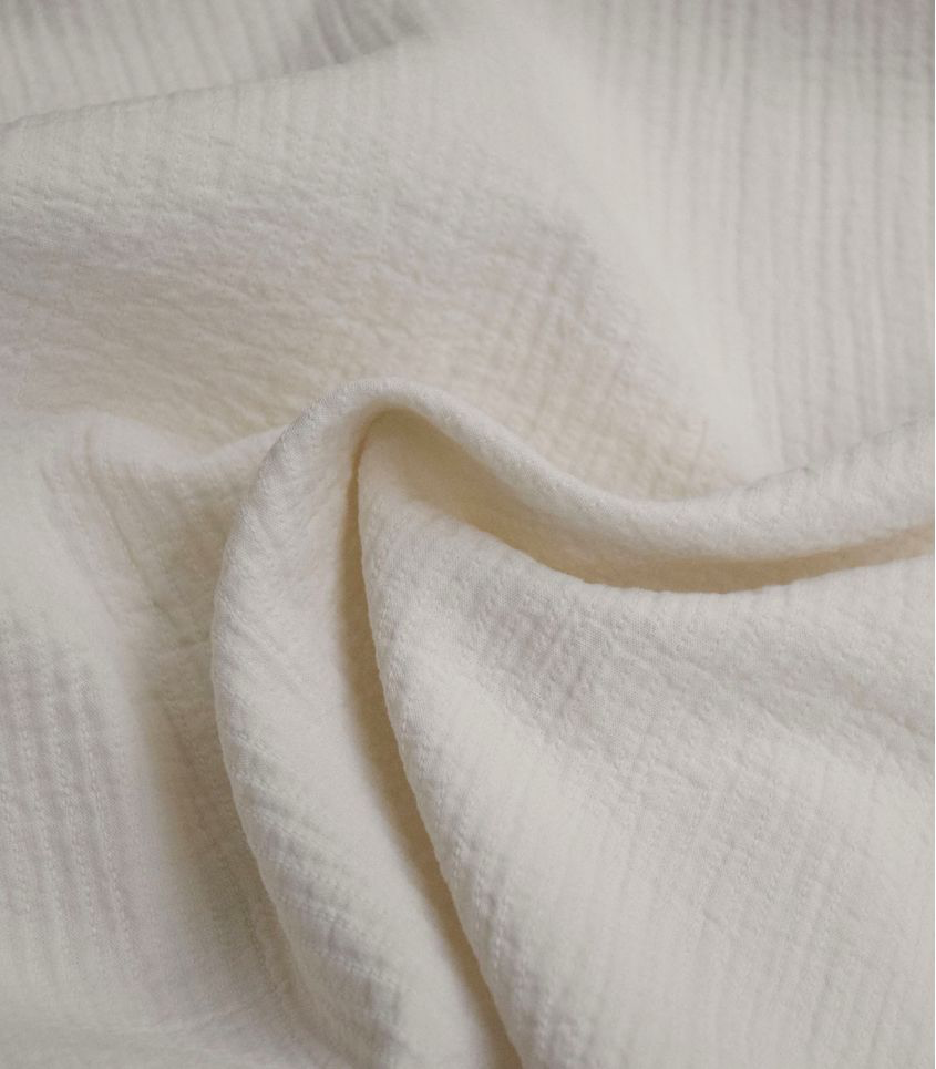 tissu-coton-brode-twin-ecru-3.webp