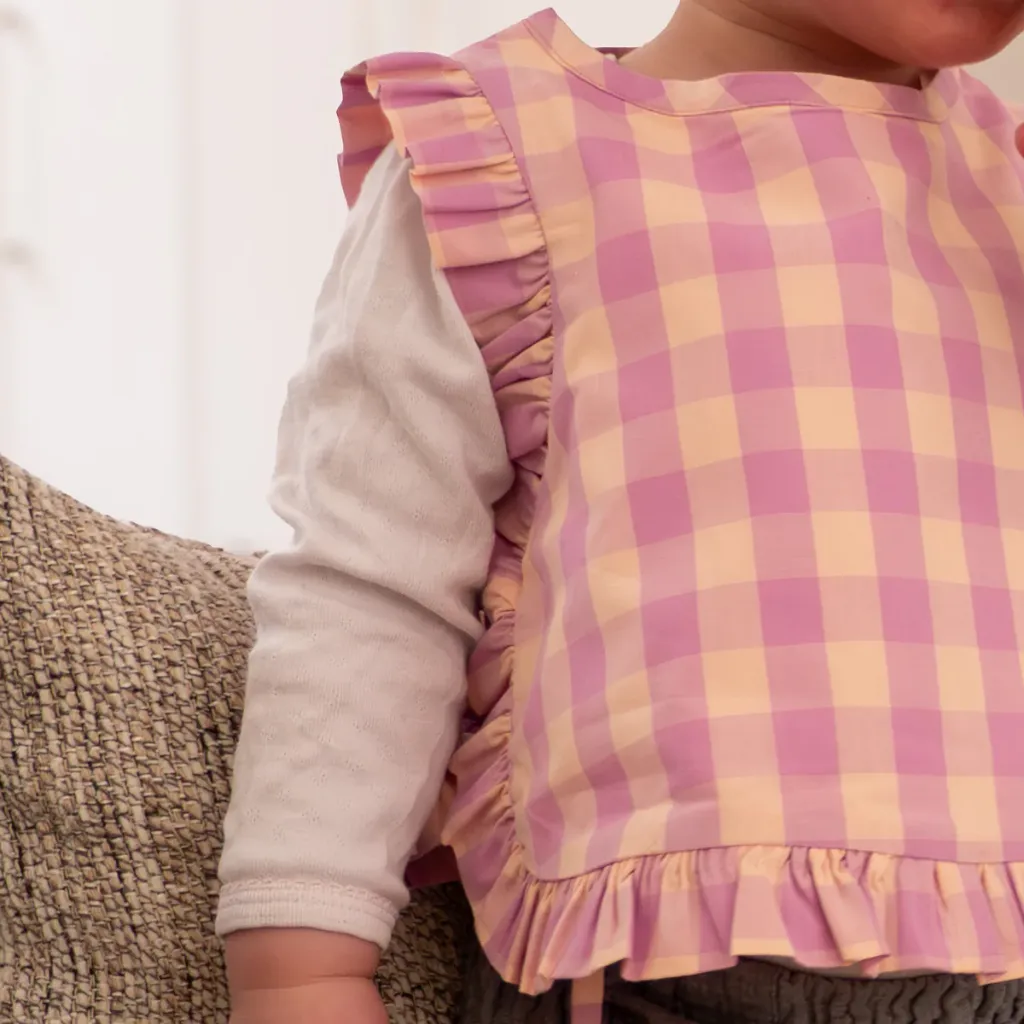 Ikatee - Patron Couture Bébé Plastron, Pull sans Manches et Bavoir "Adélaïde" du 6 mois au 4 ans 7.webp