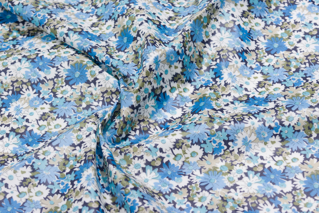  Liberty Fabrics – Coupon Tissu Enduit Libby - 50 x 65 cm 2.webp