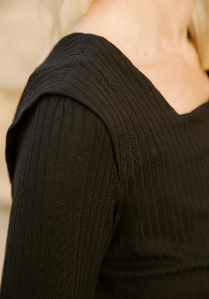 Maison Fauve "Pirate" - Patron Couture Femme Marinière du 34 au 52 5.png.webp