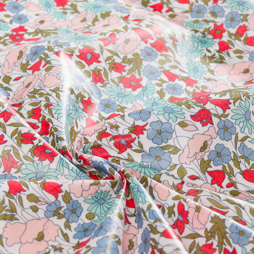 Liberty Fabrics – Coupon Tissu Enduit Poppy and Daisy.webp