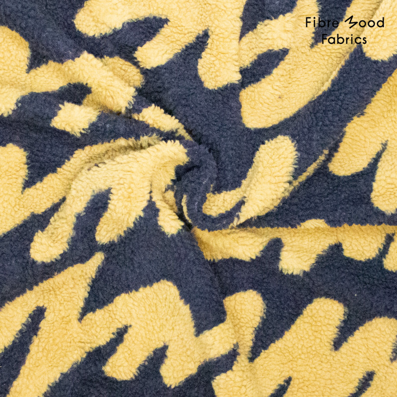 Fibre Mood – Tissu Jacquard Teddy "Eddie" Bleu et Moutarde  3.webp