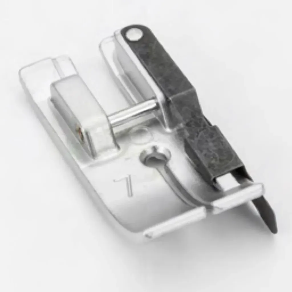 JUKI - Pied Guide Smart Feed Glossy pour Machines à Coudre HZL-UX8 Kirei et HZL-NX7 (7 mm)