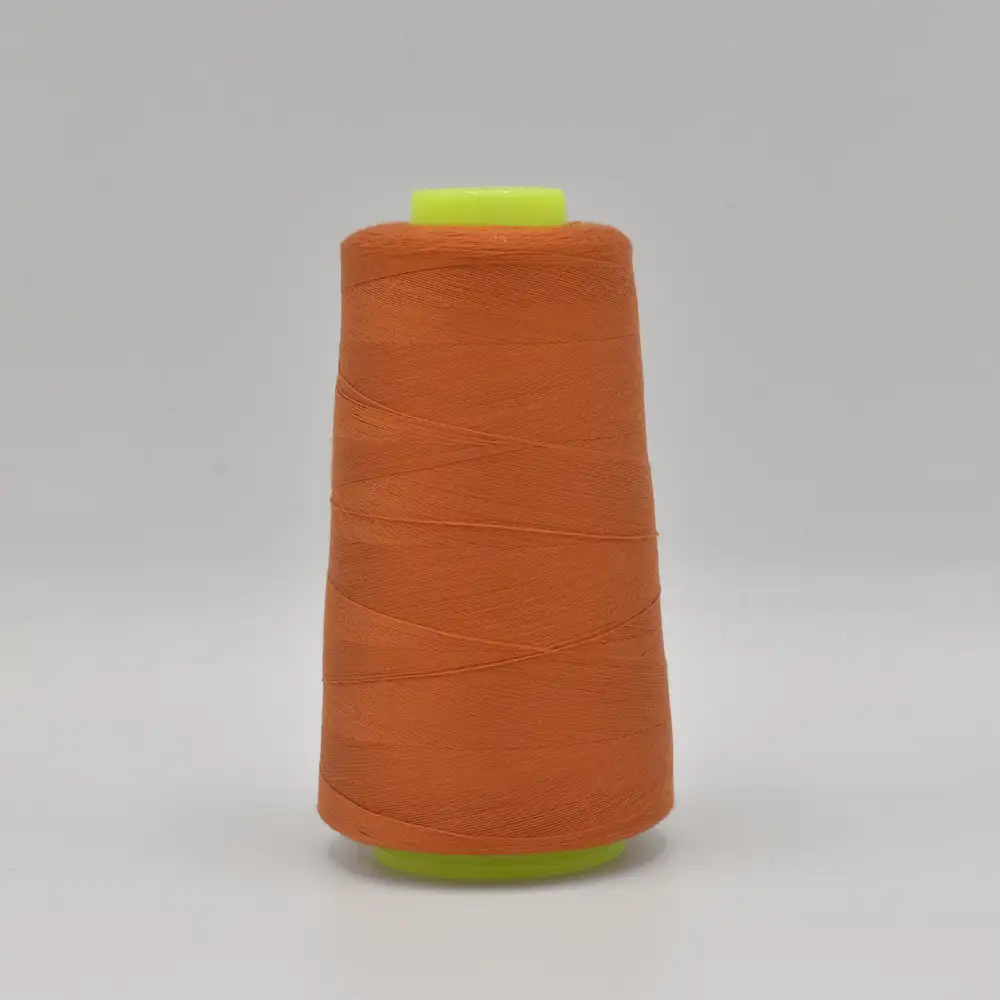 [XOL0011-360-100] Sélection Coup de coudre – Cône Fil Surjeteuse Uni Coloris Cognac (2 743 m)