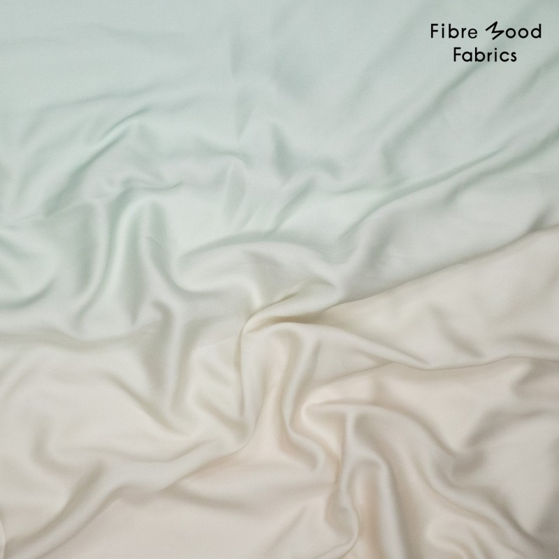 [922880] Fibre Mood – Tissu Satin de Lyocell «Ronia» Teinté en Bleu Clair Degradé  - 10 cm