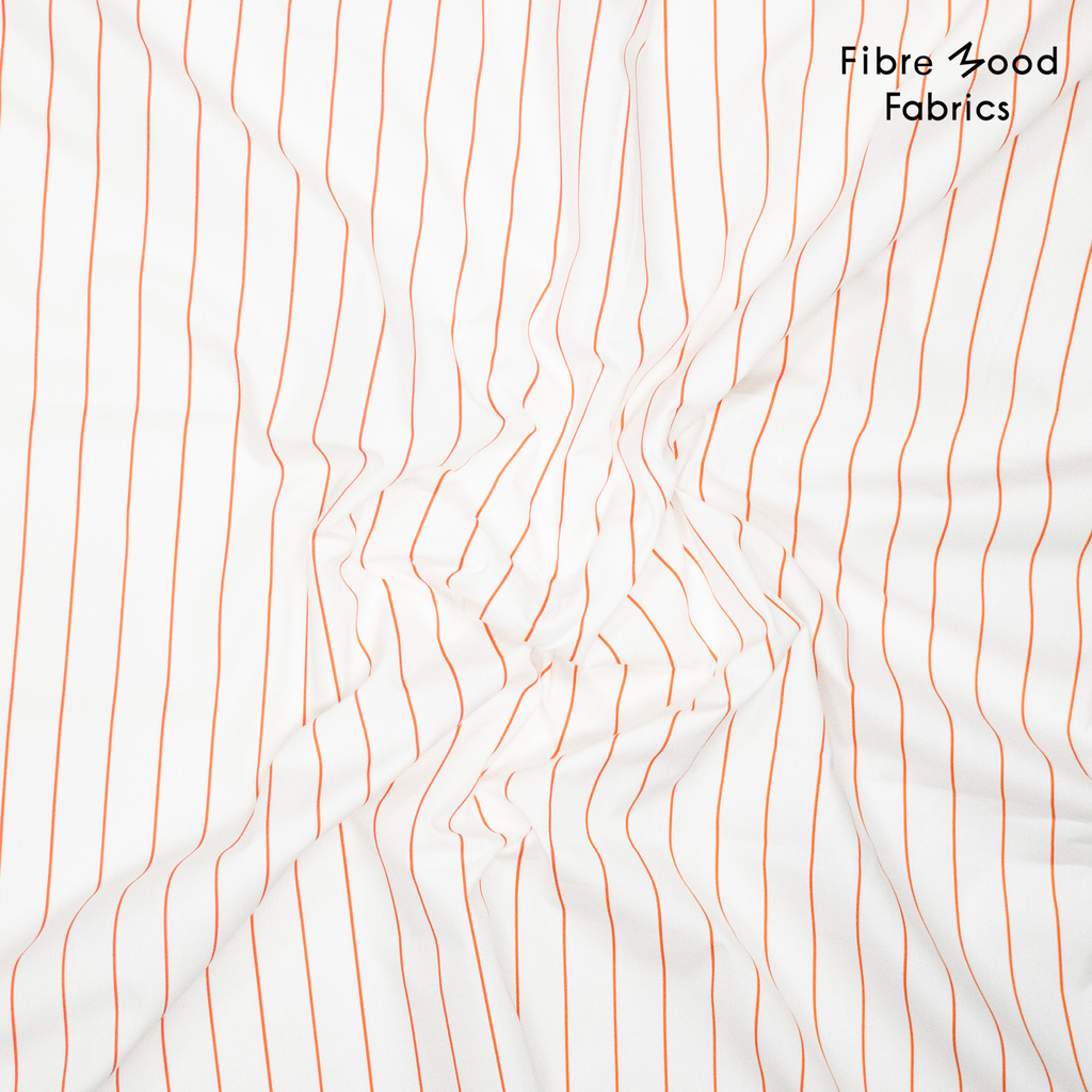 Fibre Mood - Tissu Popeline de Coton "Zoey" Imprimé Rayures Oranges Fines sur le Fond Blanc - 10 cm
