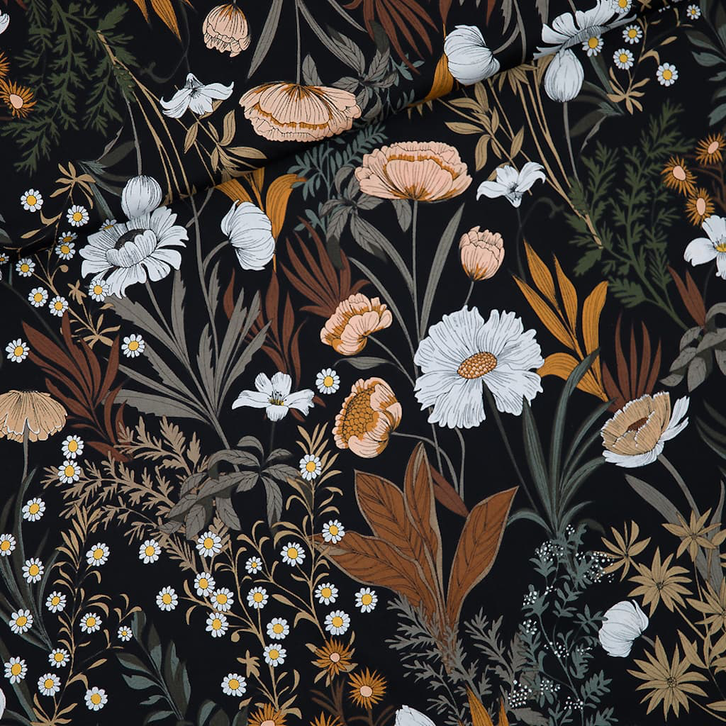 See You at Six - Tissu Satin de Viscose Ecovero Imprimé "Evening Meadow" sur le Fond Noir - 10 cm