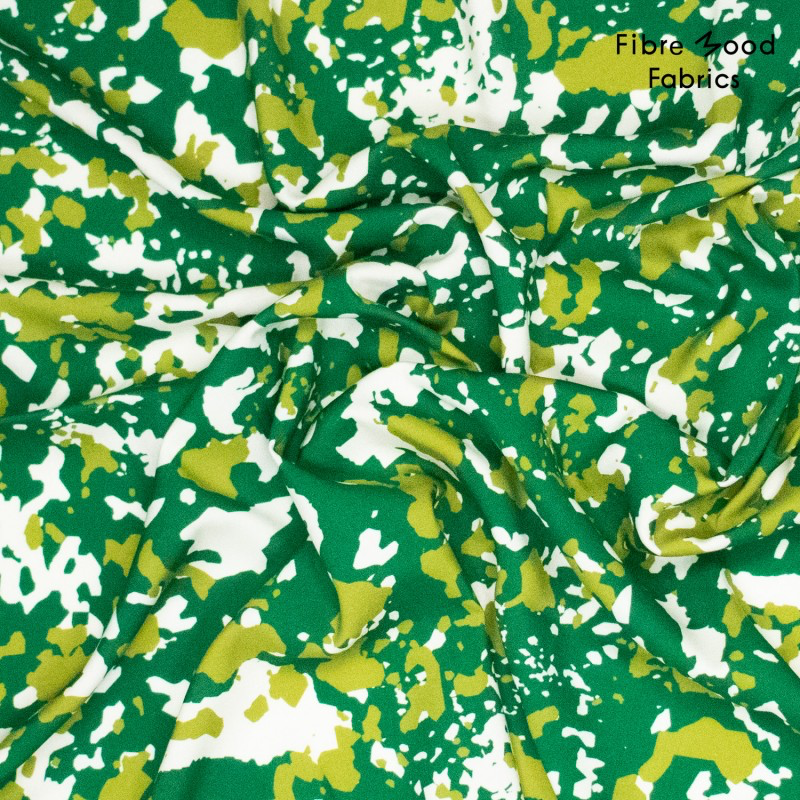 [FM922879] Fibre Mood – Tissu Viscose « Mina » Imprimé Camouflage Vert - 10 cm